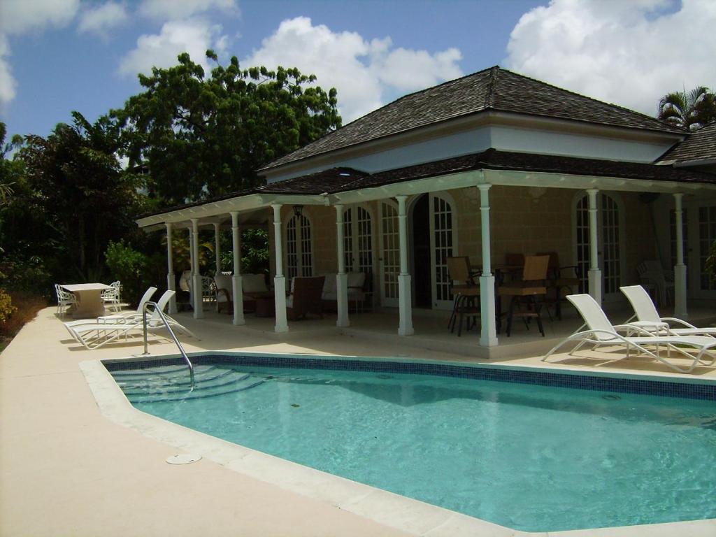 Coconut Grove 1, Luxury Villa By Island Villas Saint James Room photo